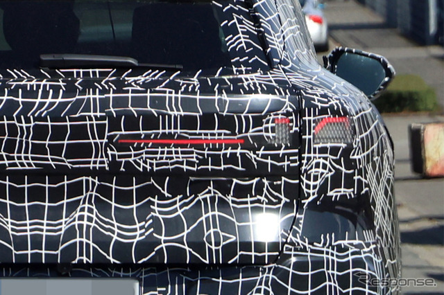 BMW iX5 次世代型のプロトタイプ