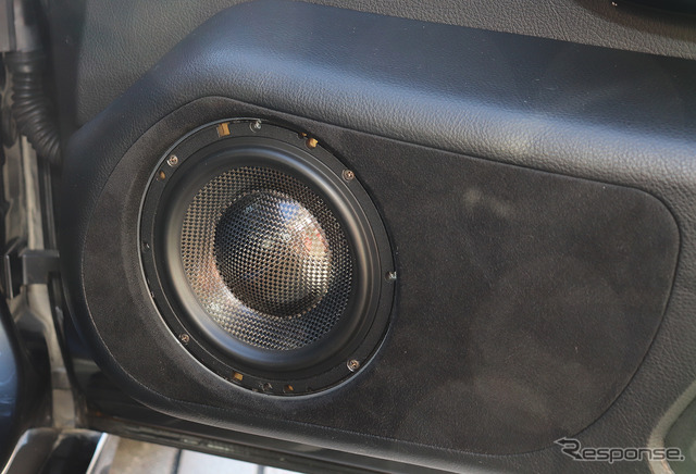 「単体DSP」が搭載されたオーディオカーの一例（製作ショップ：イングラフ＜青森県＞）。