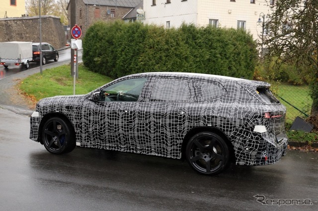 BMW iX3 M プロトタイプ