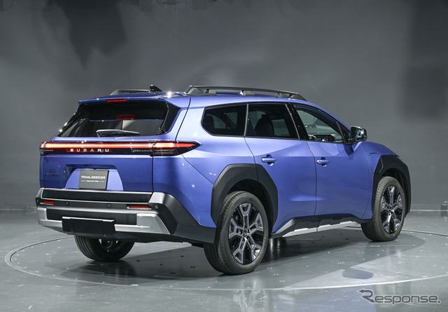 スバル・トレイルシーカー（日本仕様）