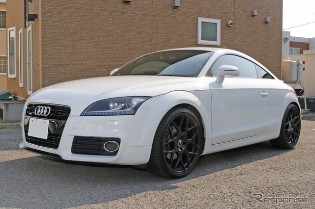 純正デザインとオーディオインストールを融合させることに重点を置いた藤井さん、望み通りのオーディオカーが完成した。