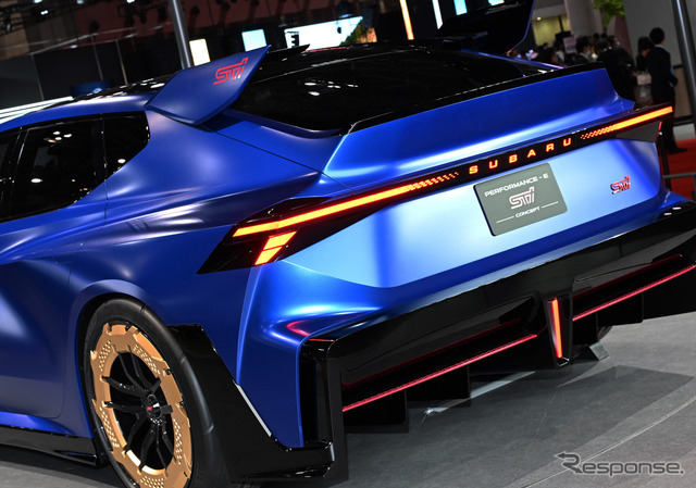 スバル パフォーマンスE STIコンセプト（ジャパンモビリティショー2025）