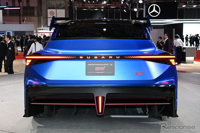 スバル パフォーマンスE STIコンセプト（ジャパンモビリティショー2025）