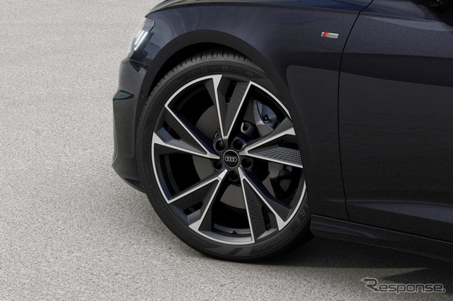 アウディ A6アバント exclusive edition