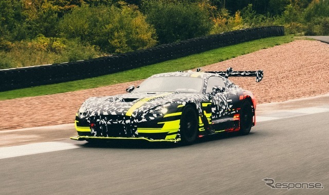 メルセデスAMGのコンセプトAMG GTトラックスポーツのプロトタイプ