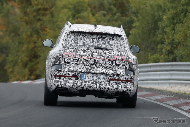 アウディ Q9ホルヒ のプロトタイプ