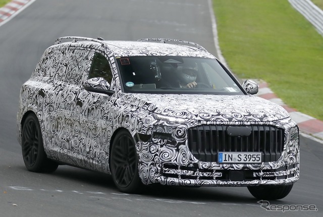 アウディ Q9ホルヒ のプロトタイプ