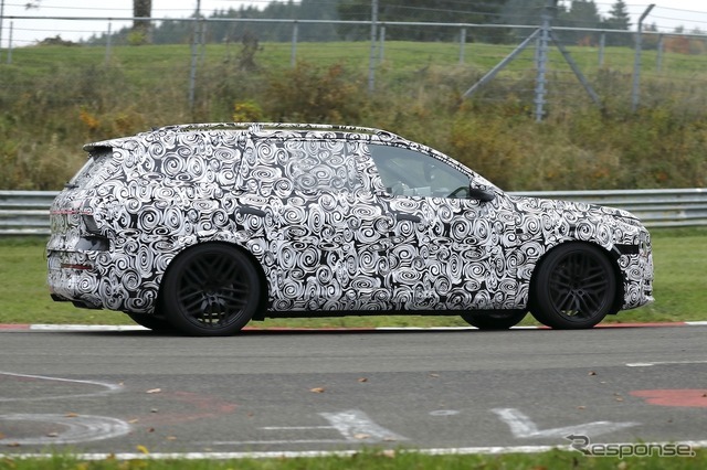 アウディ Q9ホルヒ のプロトタイプ