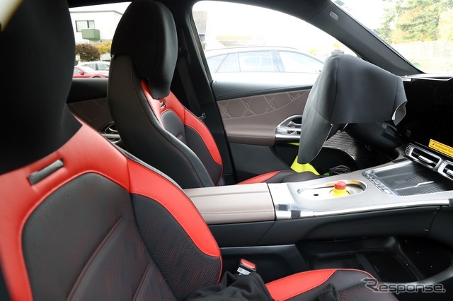 メルセデスAMG GLC 新型のプロトタイプ　