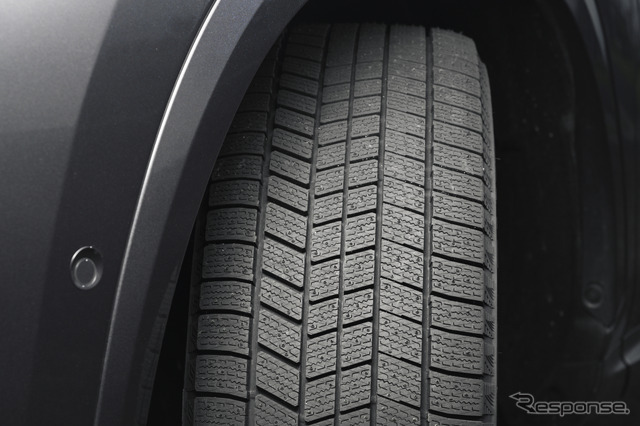 ブリヂストン『ブリザック WZ-1』