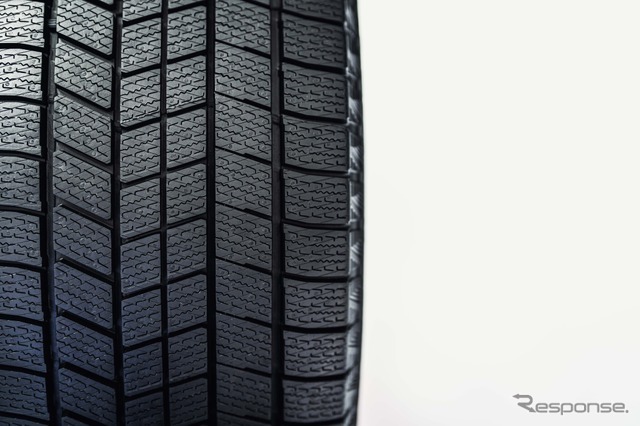 ブリヂストン『ブリザック WZ-1』