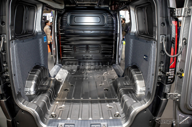 キア PV5カーゴ（ジャパンモビリティショー2025）