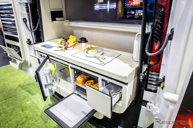 キア PV5パッセンジャーのキャンピングカー仕様（ジャパンモビリティショー2025）