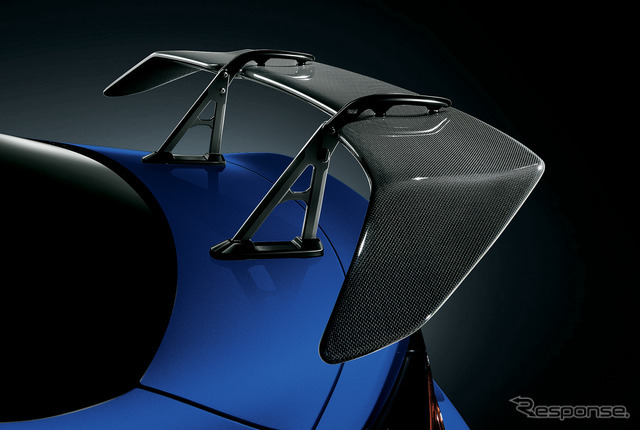 スバル BRZ の「STI Sport TYPE RA」