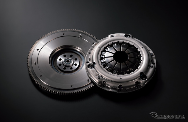 スバル BRZ の「STI Sport TYPE RA」