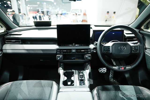 トヨタ RAV4 GRスポーツ（ジャパンモビリティショー2025）