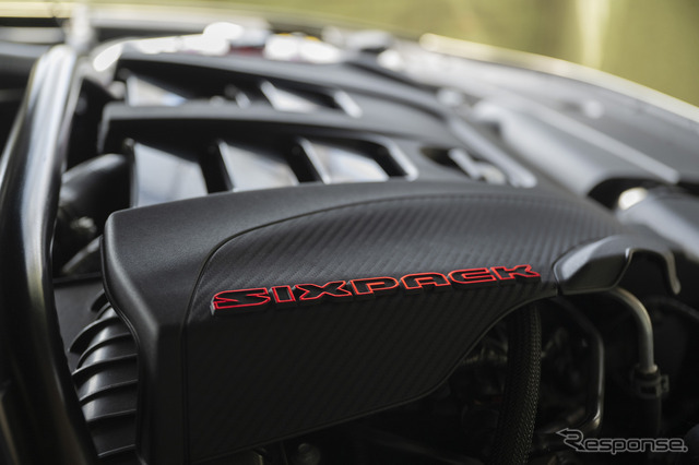 ダッジ『チャージャー スキャットパック』のSIXPACKエンジン