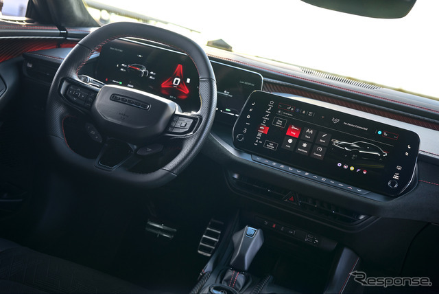 ダッジ『チャージャー スキャットパック』