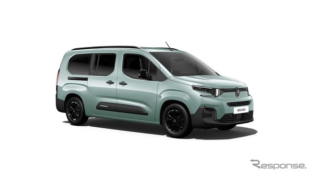 シトロエン・ベルランゴの特別色「アクア グリーン」（7人乗り）