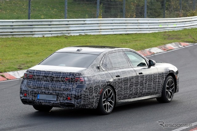 BMW 7シリーズ 改良新型のプロトタイプ