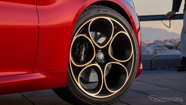 アルファロメオ・ジュリアの「INTENSA」