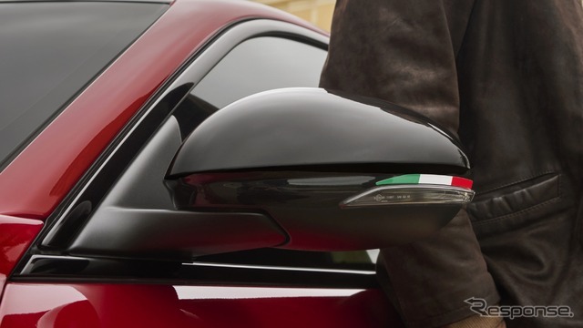 アルファロメオ・ジュリアの「INTENSA」