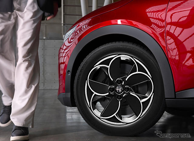 アルファロメオ ジュニア