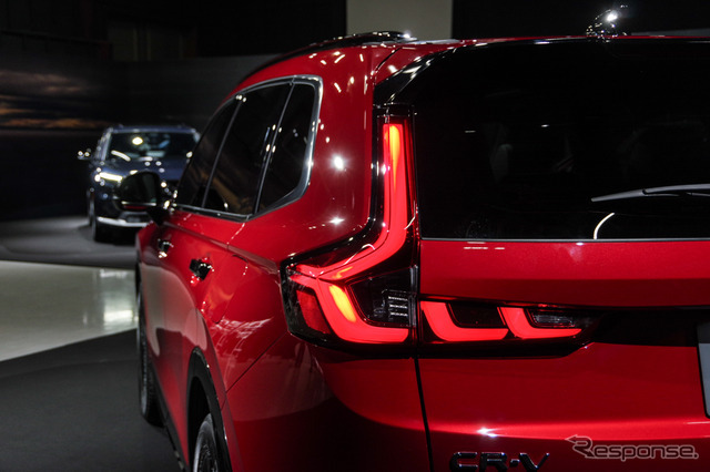 ホンダ CR-V e:HEV RS ブラックエディション