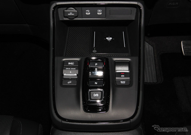 ホンダ CR-V e:HEV RS ブラックエディション