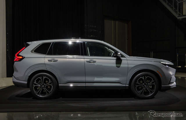 ホンダ CR-V e:HEV RS