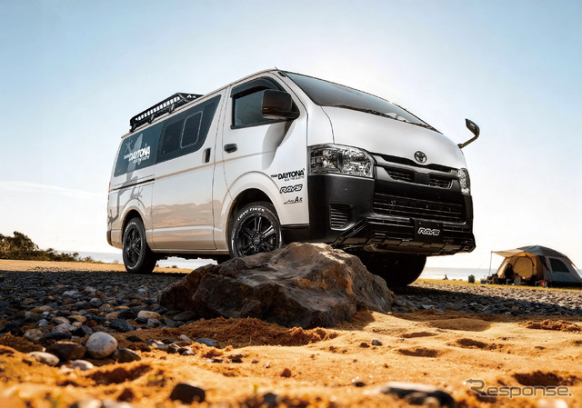 RAYS チームデイトナ FDX-AG × トヨタ ハイエース