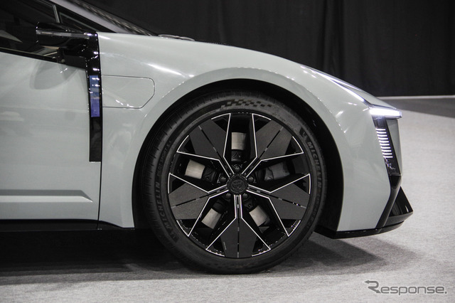 トヨタ カローラコンセプト（ジャパンモビリティショー2025）