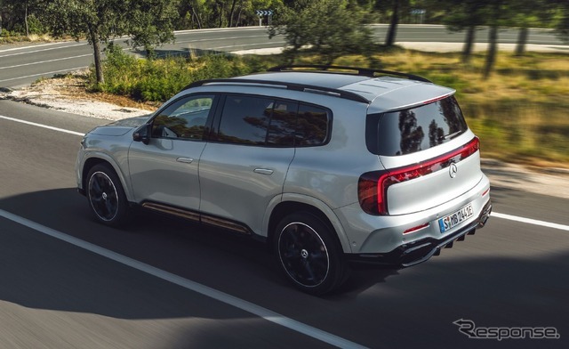 メルセデスベンツ GLB 新型