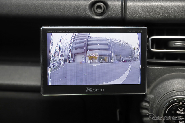 マルチVIEWフロントカメラのワイドビュー表示