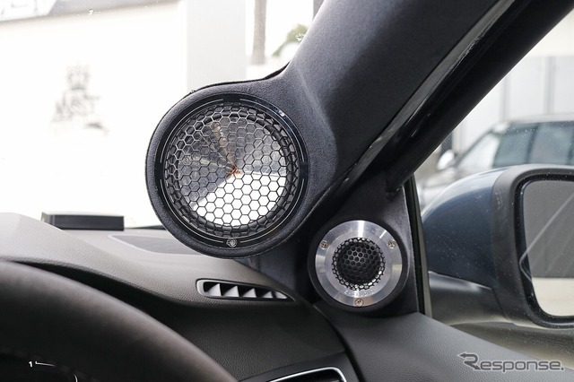 ツイーター／ミッドレンジにもマイクロプレシジョンのZスタジオをチョイス。特にミッドレンジの存在感は圧倒的。