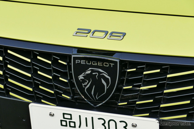 プジョー208 GT HYBRID