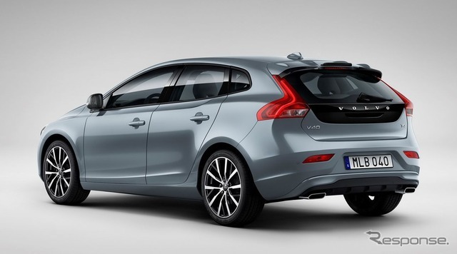 ボルボ V40 の2017年型