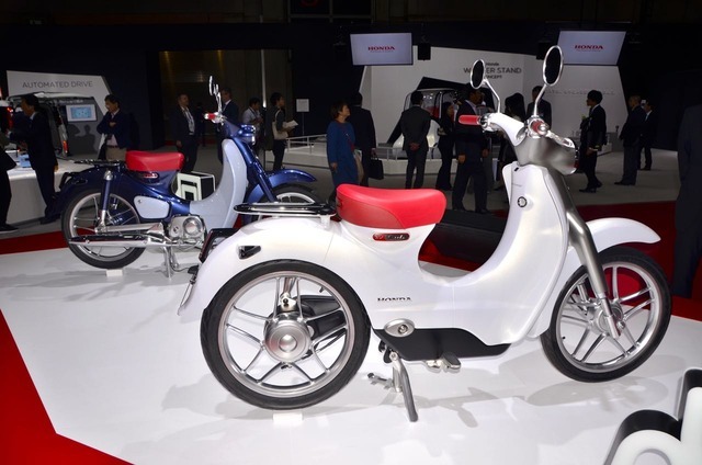 ホンダ EV-Cub Concept（東京モーターショー15）