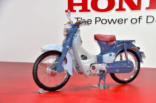 ホンダ Super Cub（東京モーターショー15）