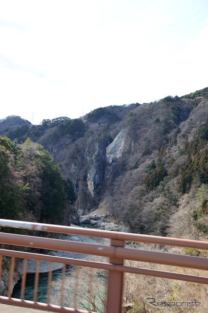 燃費は？乗心地は？ ホンダ オデッセイハイブリッド で鬼怒川へ…温泉宿で愛犬と過ごす