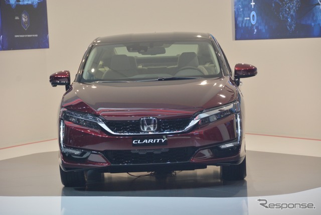 ホンダ クラリティ フューエルセル（ジュネーブモーターショー16）
