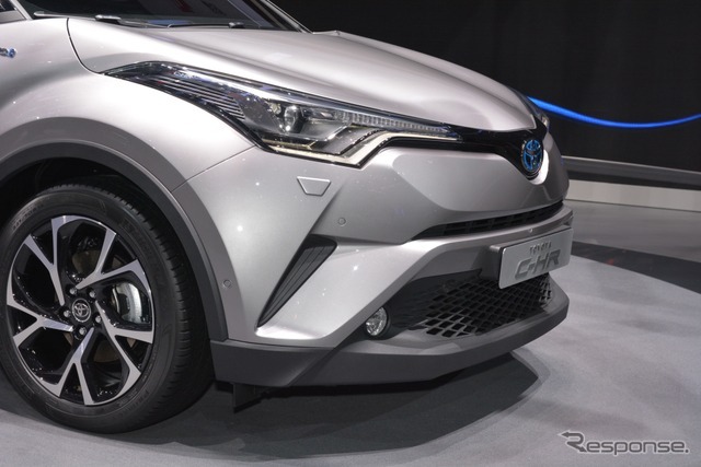 トヨタ C-HR（ジュネーブモーターショー16）