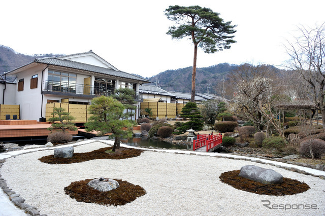 日本庭園が広がる「鬼怒川 絆」