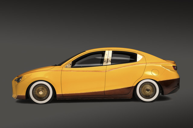 サイオン iA のカスタマイズカー