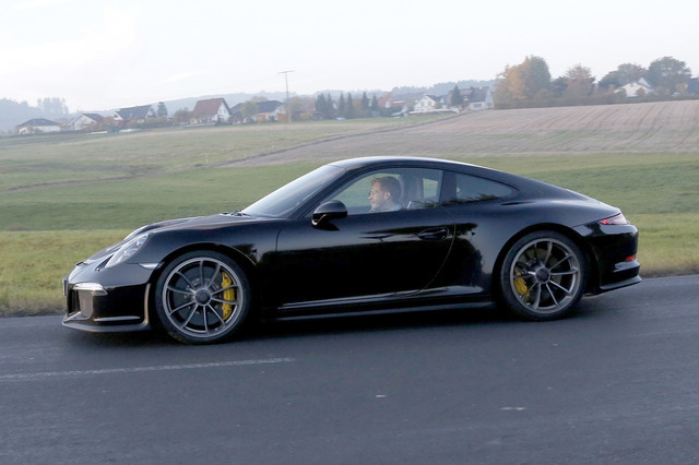 ポルシェ911 R スクープ写真