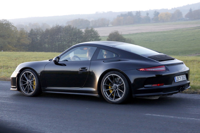 ポルシェ911 R スクープ写真