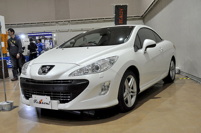 PEUGEOT 308cc by フェリスソニード