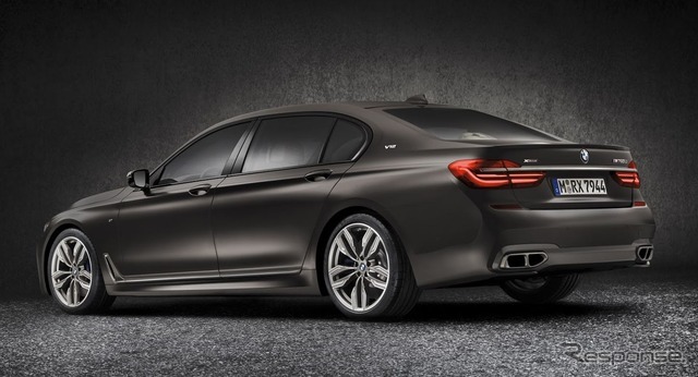 BMW M760Li xDRIVE V12