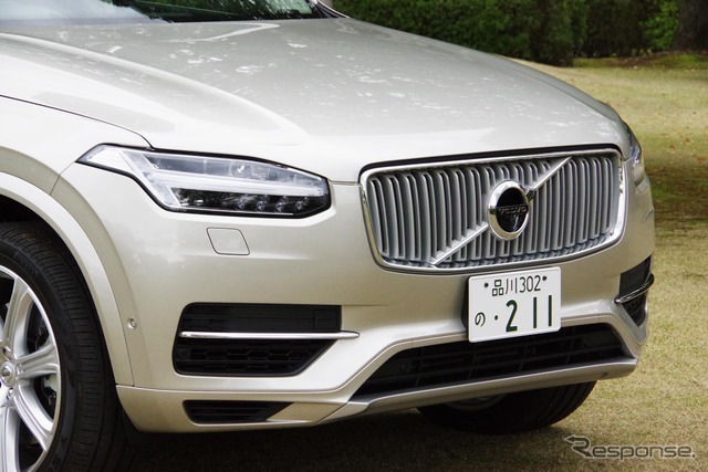 ボルボ XC90 T8 Twin Engine AWD Inscription