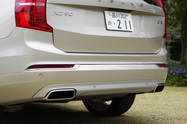 ボルボ XC90 T8 Twin Engine AWD Inscription